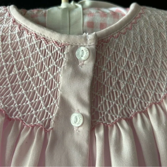 ANAVINI Hand Smocked Light Pink Dress With Crosses Baby Girls Size 9 Months - Picture 9 of 9